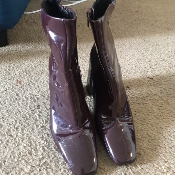 H&M patent Mauve / Burgundy boots Size: 40 / 10.5us - Picture 1 of 6